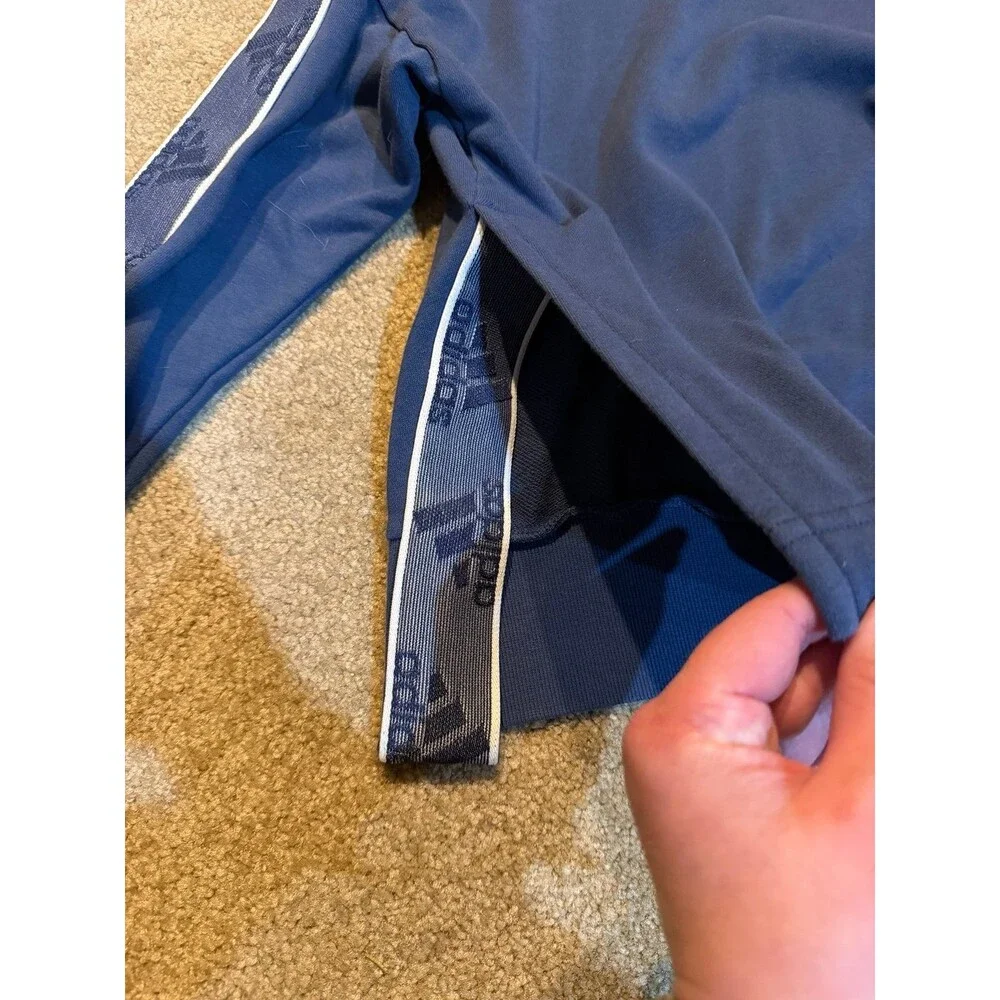 Adidas Womens Blue Sweatshirt W/ Side Slits Small Like New